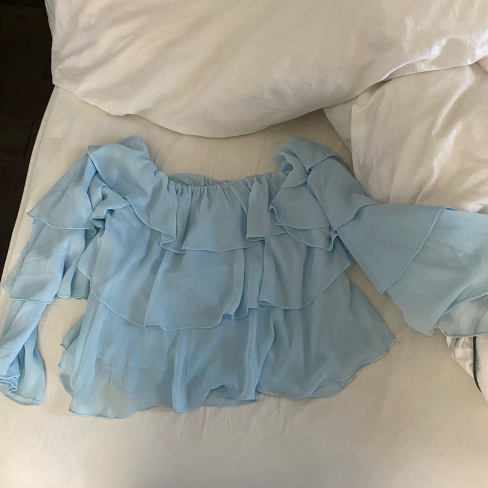 NWOT Lovers + Friends sky blue top